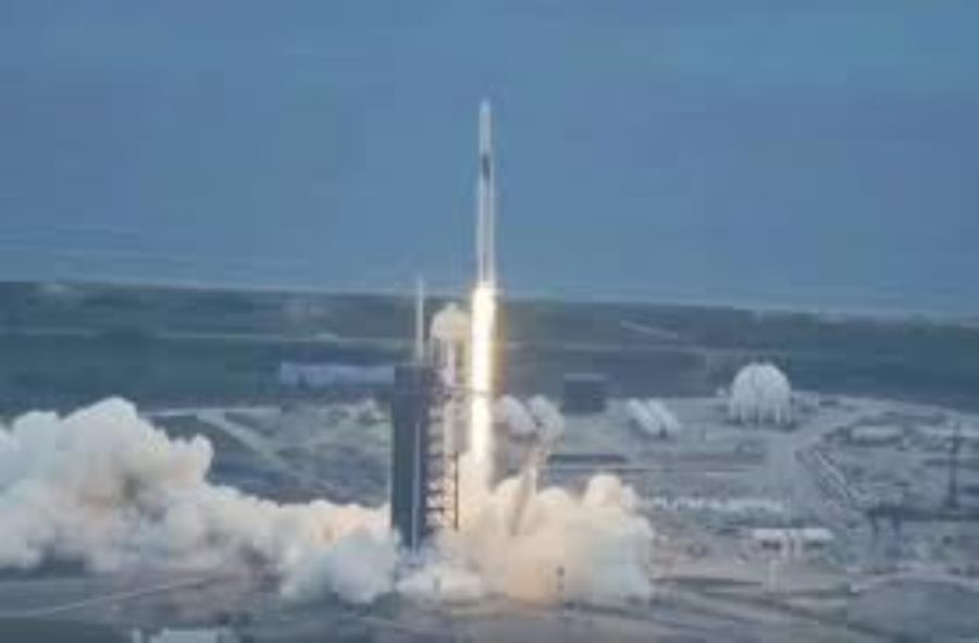 برای نخستین بار باکتری انسانی پرتاب موشک و میکروگرانش را تحمل کرد